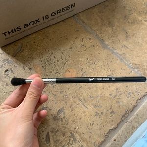 Sigma E40 Tapered Blending Brush